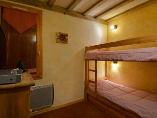 Appartement confortable 2 pièces pour 4 pers, proche station - FR-1-181-2866 - 6