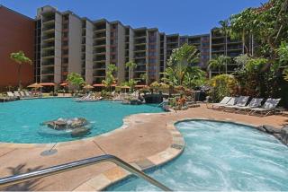 Kaanapali Shores 942 · KS 942 Spacious Top Floor Studio w Ocean - 6