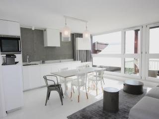 Appartement rénové Ski aux pieds avec Balcon - FR-1-346-592 - 0