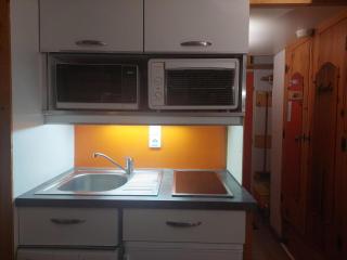 Studio confortable proche du centre avec balcon - FR-1-346-595 - 3