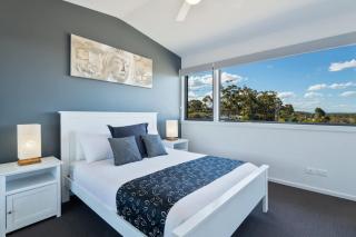 Orion 3BR Water Views Apartment Main Street of Huskisson by Nautilus Apartments Jervis Bay - 4