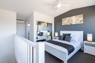 Orion 3BR Water Views Apartment Main Street of Huskisson by Nautilus Apartments Jervis Bay - 2