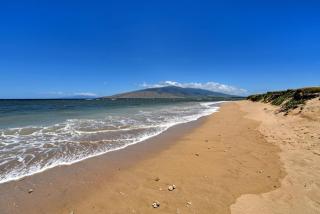 Maui Sunset A404 · MSN A404 OceanFront Remodeled Condo - 3
