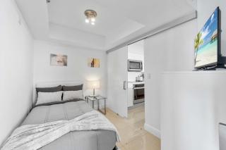 Luxury Brickell Penthouse Ocean Views Rooftop Pool - 1