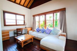 Villa Rusa Biru - Stylish & Modern with Cook, Canggu - 4