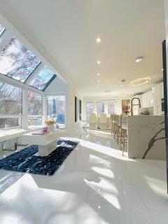 Mountain Vista Luxury Retreat! - 9