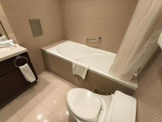 Room 2602, Building 4, Shiqiao International Trade Apartments - 6