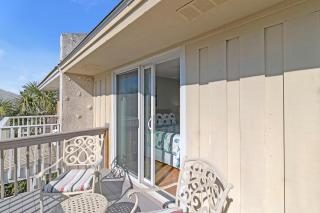 Oceanview at 5A - 6