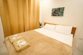 MGM Tourist Inn - 8