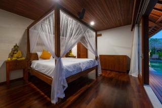 Dua villas Bali - Modern Balinese Escape - 1