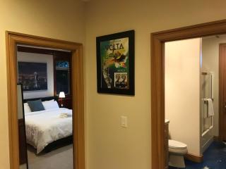 3 bed Lake Sammamish Waterfront + Peloton Bike - 6