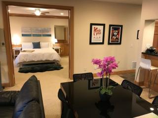 3 bed Lake Sammamish Waterfront + Peloton Bike - 8