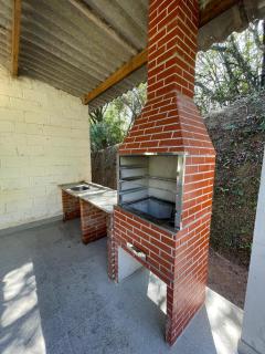 Lazer, conforto 1h de SP com wifi, piscina e quadra - 8