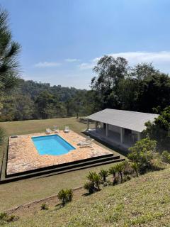 Lazer, conforto 1h de SP com wifi, piscina e quadra - 9