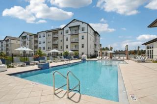 Landing Apartments Jacksonville - Northside - 9