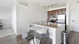 Landing Chic Studio Gym Courtyard - 2