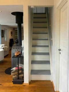 Modern Cabin With Panoramic Views In Aukland - 3