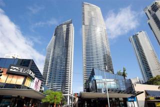 Circle on Cavill - Hosted by Coastal Letting Co. - 7