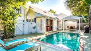Casa de Rosalie by AvantStay Great Location w Pool BBQ Outdoor Dining Month Long Stays Only - 6