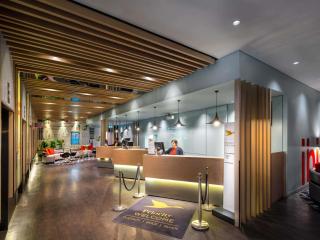 ibis Melbourne Hotel and Apartments - 0