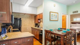 Prime Old Town Location w Pool Walk to Duval Steet Blue Heron by AvantStay - 2