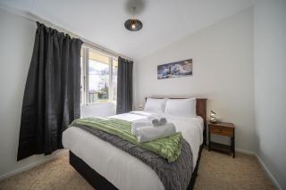 Ferndale House, Te Anau - 2