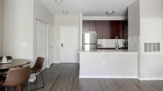 Landing Beautiful 2BD Clubhouse Gym - 1