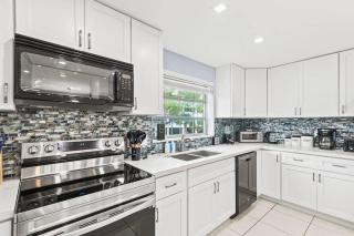 Beach Pool & Las Olas Getaway Fort Lauderdale - 7