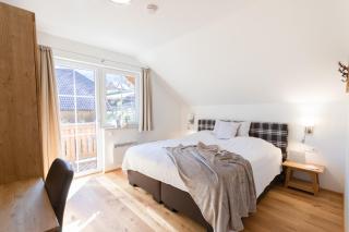 Chalet Aineck Snowwhite - 1