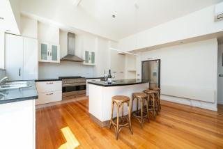 Villa Solare - Pet friendly Retreat with Pool and Spa - 3