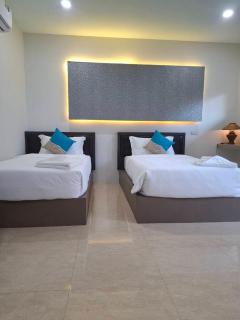 The Strand Resort Samui - 5