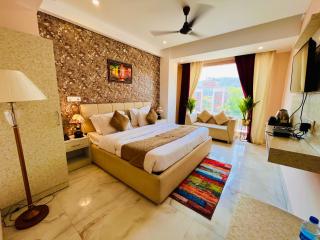 Hotel Amritsar View with Swimming Pool - Best Selling Hotel in Amritsar near Golden Temple - 0
