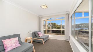 'Horizons On Heath' by HolidayCo - 4