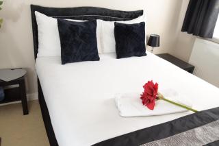 The Kyoto House - Four Spacious Cosy Bedrooms I Netflix & Large Rooms - 3