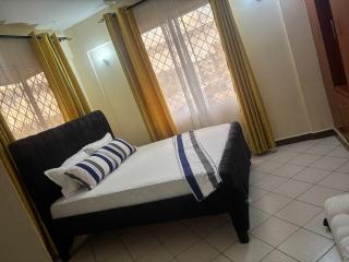 AMTWAPA a pure blissful apartment ready to accommodate you and your family friends or colleagues - 4