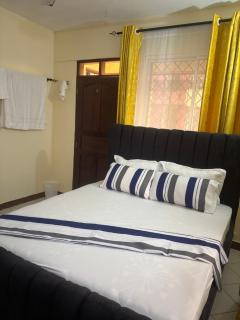AMTWAPA a pure blissful apartment ready to accommodate you and your family friends or colleagues - 2
