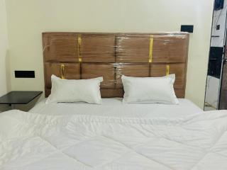 Ravrayhomestay - 9