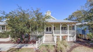 75 Grand Pavilion by AvantStay Steps from Beach 2 Community Pools - 1