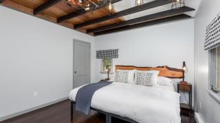 The Biddle House by AvantStay Breathtaking Views Walk to Lake - 1