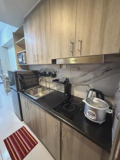 Cozy Minimalist Staycation - 9