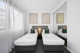 Modern City Escape Stylish 2br Apartment - 7