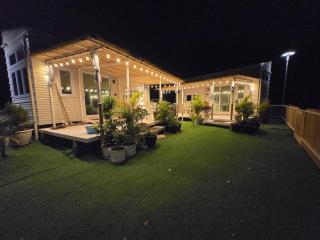 Samui Tiny House villa Glamping, Seaview Sleeps 8 - 2