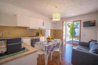 Villa Acquamarina per Gruppi e Famiglie a Capo Vaticano Costa degli Dei - 2