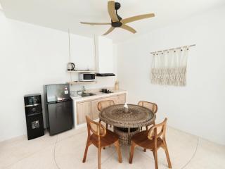 Villa Makuya - Rustic Mediterranean 2BR Villa in Uluwatu Center - 7