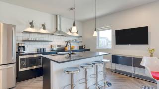 The Carter by AvantStay Spacious Stay Near Downtown - 1