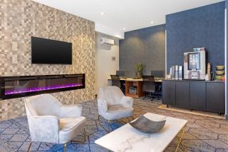 Quality Inn Centre-Ville - 2