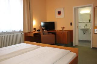 City Hotel Würzburg - 9