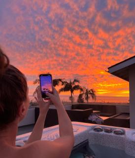 Oceanview Oasis with Roofdeck Hot Tub - 3