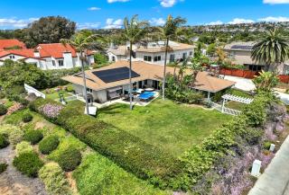 Oceanview Oasis with Roofdeck Hot Tub - 8