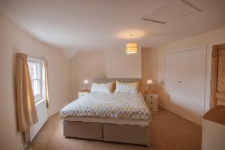 Town Centre Apartment Perfect Location with on-street parking - Stratford-upon-Avon - 3